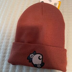 Woman’s carhartt winter hat